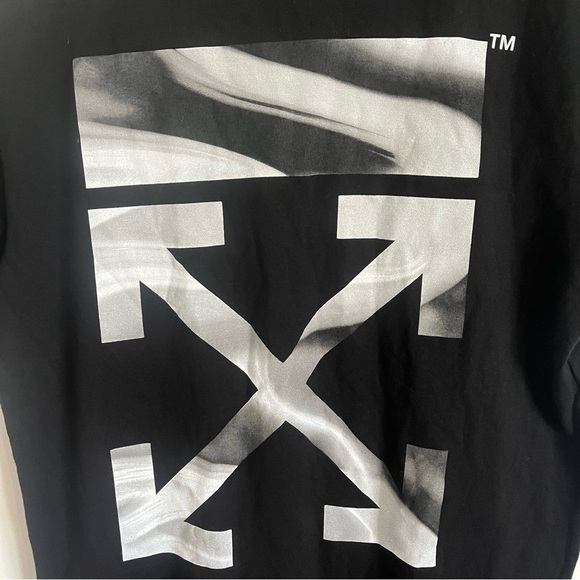 OFF WHITE Liquid Arrows Tee - Picture 7 of 14